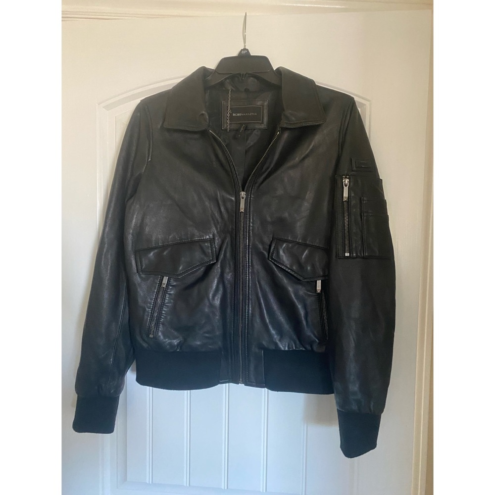 Bcbg pilot style jacket with attachable vest